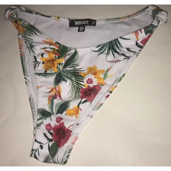 missguided tropical + floral high waisted bikini bottoms size women’s 6 - Picture 2 of 9